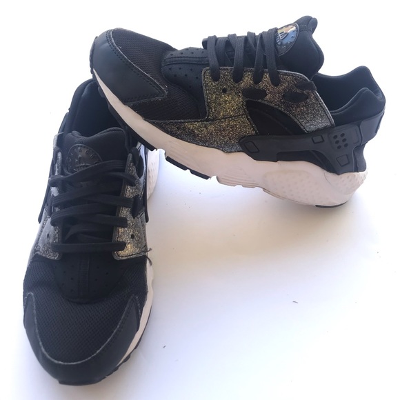 nike huarache se gs